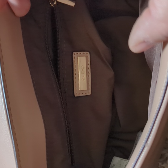 ALDO Haowiaax Crossbody in Medium Beige - Picture 4 of 5
